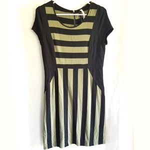 kensie Black & Green Striped Short Sleeve Dress